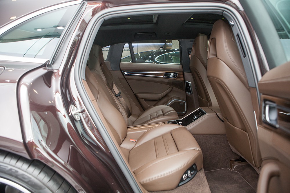 Porsche Panamera 4 Sport Turismo