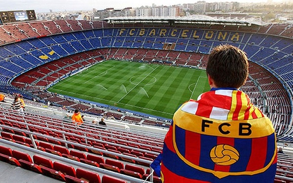 Barca sẵn sàng bán tên sân để duy trì sự phát triển bền vững của đội bóng Barca sẵn sàng bán tên sân để duy trì sự phát triển bền vững của đội bóng