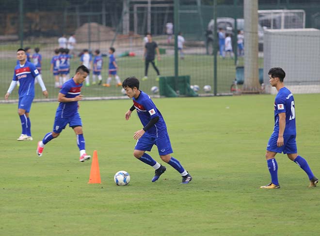 Xuân Trường đánh giá rất cao đàn em Quang Hải trên tuyển VN tin bong da, asian cup, xuan truong, vong loai asian cup
