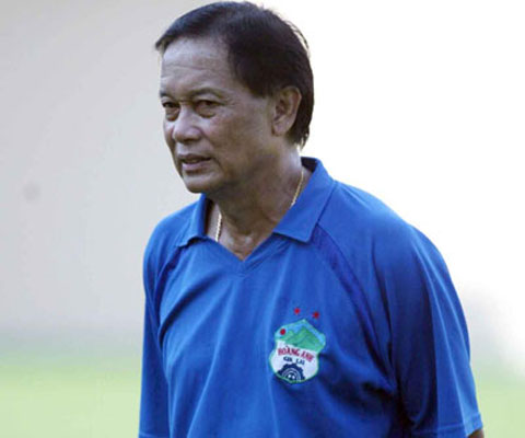 HLV Arjhan Somgamsak (Thái Lan) góp công lớn giúp HAGL vô địch V-League 2003, 2004 hagl, hlv ngoai, calisto, vleague