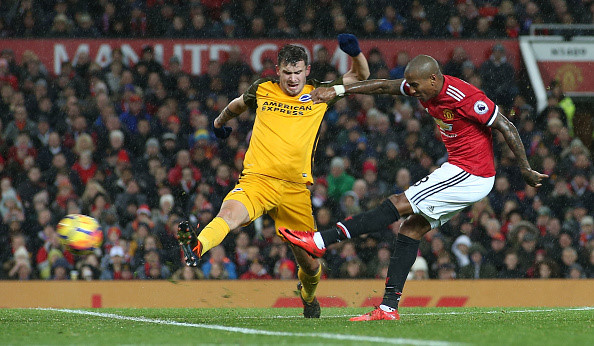 Mu thắng nhọc nhờ cú đá của Young Kết quả bóng đá MU vs Brighton, MU vs Brighton, kết quả MU vs Brighton, xem MU vs Brighton, tỷ số MU vs Brighton