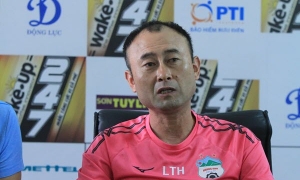 HLV Lee Tae Hoon: 'Mùa tới HAGL sẽ rất khác' HLV Lee Tae Hoon: 'Mùa tới HAGL sẽ rất khác'