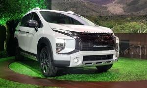 Mitsubishi Xpander Cross giá từ 432 triệu đồng, cạnh tranh Toyota Rush Mitsubishi Xpander Cross giá từ 432 triệu đồng, cạnh tranh Toyota Rush