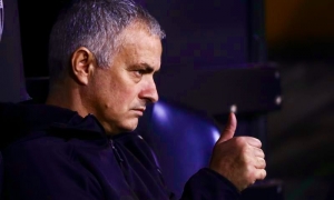 Vừa đến Tottenham, Mourinho đã vượt Klopp, áp sát Pep Guardiola Vừa đến Tottenham, Mourinho đã vượt Klopp, áp sát Pep Guardiola