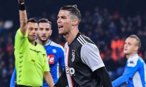 Ronaldo nổ súng, Juventus vẫn gục ngã trước Napoli Ronaldo nổ súng, Juventus vẫn gục ngã trước Napoli