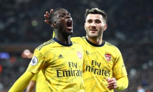 9 phút 3 bàn, Arsenal lội ngược dòng trước West Ham 9 phút 3 bàn, Arsenal lội ngược dòng trước West Ham