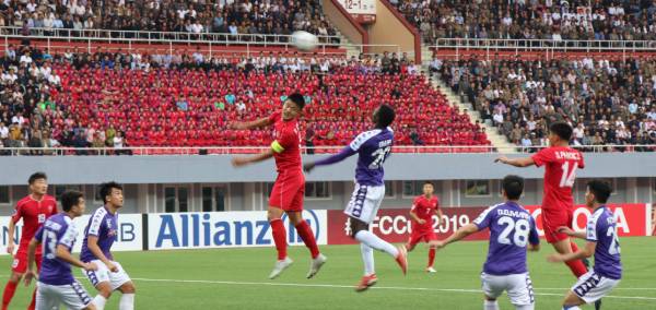 Các cầu thủ April 25 đã run sợ trước Hà Nội FC. Ảnh: AFC April 25, Hà Nội FC, AFC Cup 2019, HLV O Yun Son, Kébé