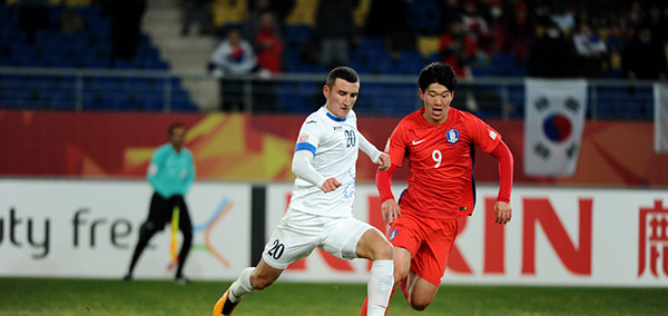 Các cầu thủ U19 Uzbekistan đã có thế trận tốt trước khi sụp đổ trước U19 Hàn Quốc U19 Uzbekistan, U19 Hàn Quốc, U19 Uzbekistan vs U19 Hàn Quốc, trực tiếp U19 Uzbekistan vs U19 Hàn Quốc