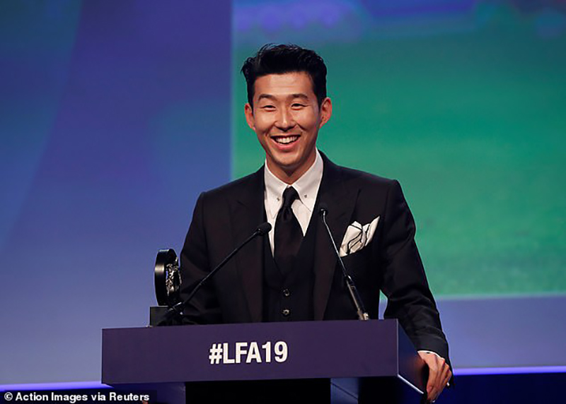 Son Heung-min nhận giải cầu thủ xuất sắc nhất năm của London Son Heung-min, hàn quốc, Son Heung-min giành giải thưởng, Tottenham, Premier League, cầu thủ xuất sắc nhất năm