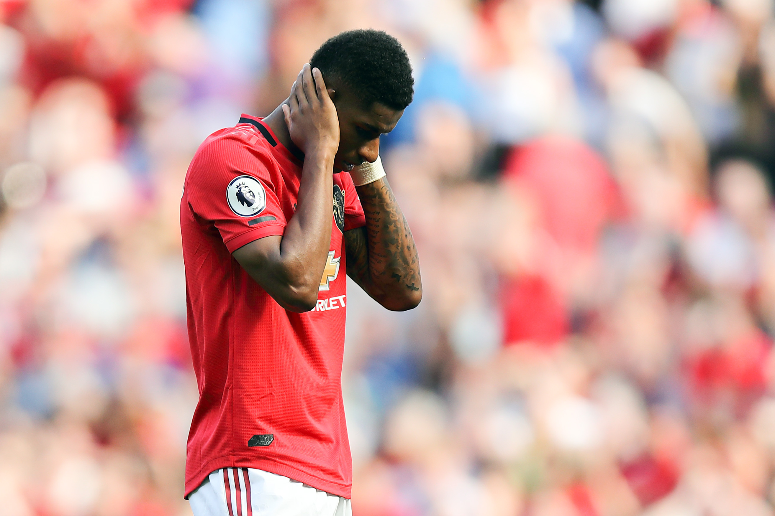 Rashfprd thất bại trên chấm penalty. Ảnh: Bleacher Report MU, penalty, tin tức MU, Pogba, Rashford, Martial, MU thua, Ngoại hạng Anh, penalty MU, Man Utd
