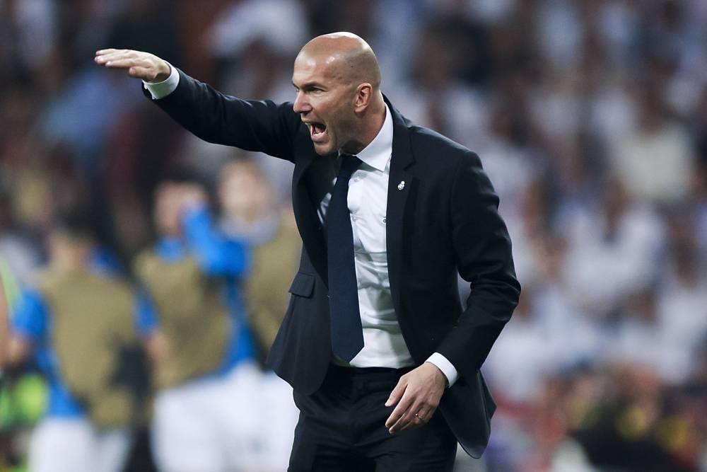 HLV Zidane không hài lòng với BLĐ Real Madrid. Ảnh: Internet chuyển nhượng, chuyển nhượng hôm nay, chuyển nhượng bóng đá, chuyển nhượng hè 2019