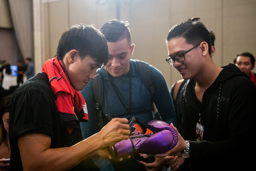 Nguyễn Trần Duy Nhất giao lưu với người hâm mộ Việt Nam ONE Championship, Việt Nam, ONE, IMMORTAL TRIUMPH, Nguyễn Trần Duy Nhất, Bi Nguyễn, Nguyễn Thanh Tùng, Michael Phạm, Chris Nguyen