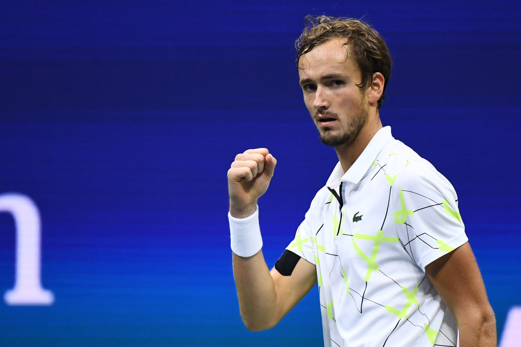 Medvedev gỡ lại 2-2 sau khi bị dẫn 2-0. Ảnh: US Open trực tiếp US Open, trực tiếp Nadal vs Medvedev, Mỹ mở rộng, tennis, trực tiếp tennis, Nadal vs Medvedev, Nadal