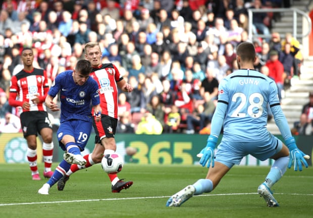 Chelsea và Southampton tạo nên cơn mưa bàn thắng. Ảnh: The Guardian kết quả bóng đá hôm nay, kết quả ngoại hạng anh kết quả bóng đá,