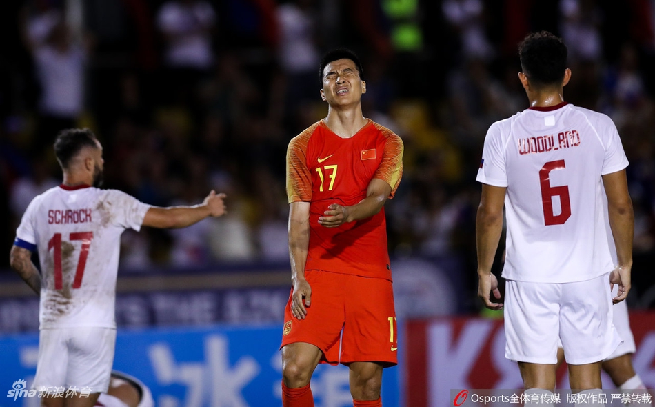 Trung Quốc không thể thắng Philippines. Ảnh: Sina kết quả vòng loại World Cup 2022, vòng loại World Cup 2022, Đông Nam Á lột xác ngoạn mục, Việt Nam thắng Indo, Thái Lan thắng UAE, Philippines hòa Trung Quốc