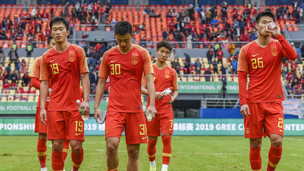 Bóng đá Trung Quốc đang chạm đáy thất vọng. Ảnh: Internet U23 châu Á, vòng loại World Cup 2022, Trung Quốc, CĐV Trung Quốc, U23 Trung Quốc, HLV Lippi