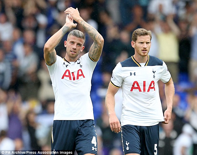 Bộ đôi tuyển thủ Bỉ sẽ rời Tottenham. Ảnh: PA Tuong lai Eriksen duoc an dinh