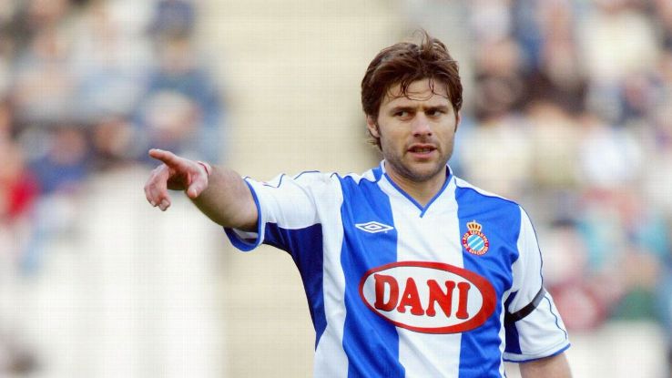 Pochettino trong màu áo Espanyol. Ảnh: Marca pochettino barca