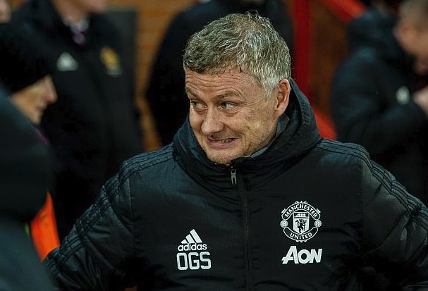 HLV Solskjaer khen ngợi các học trò sau trận đấu. Ảnh: EPA MU 3-0 Partizan, europa league, solskjaer, kết quả bóng đá, Quỷ đỏ