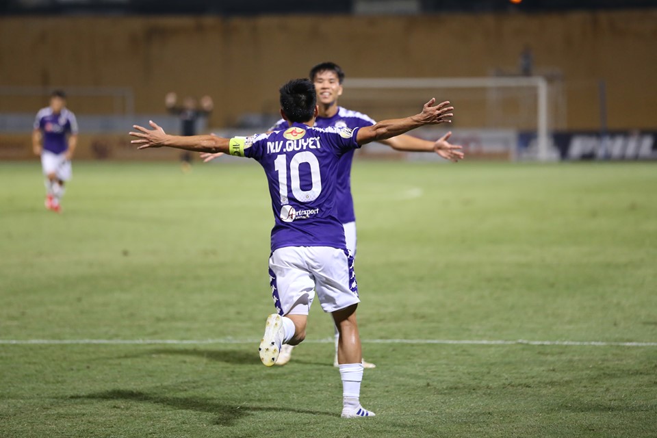 Văn Quyết đang có phong độ rất cao tại mọi đấu trường Hà Nội FC, CLB Hà Nội vs April 25, CLB 25/4, AFC Cup, Chung kết liên khu vực