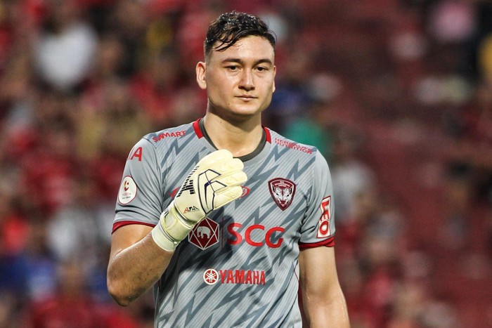 Văn Lâm là thủ thành số 1 của Muangthong United