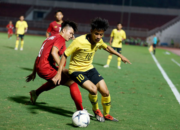U18 Việt Nam vất vả vượt qua Malaysia