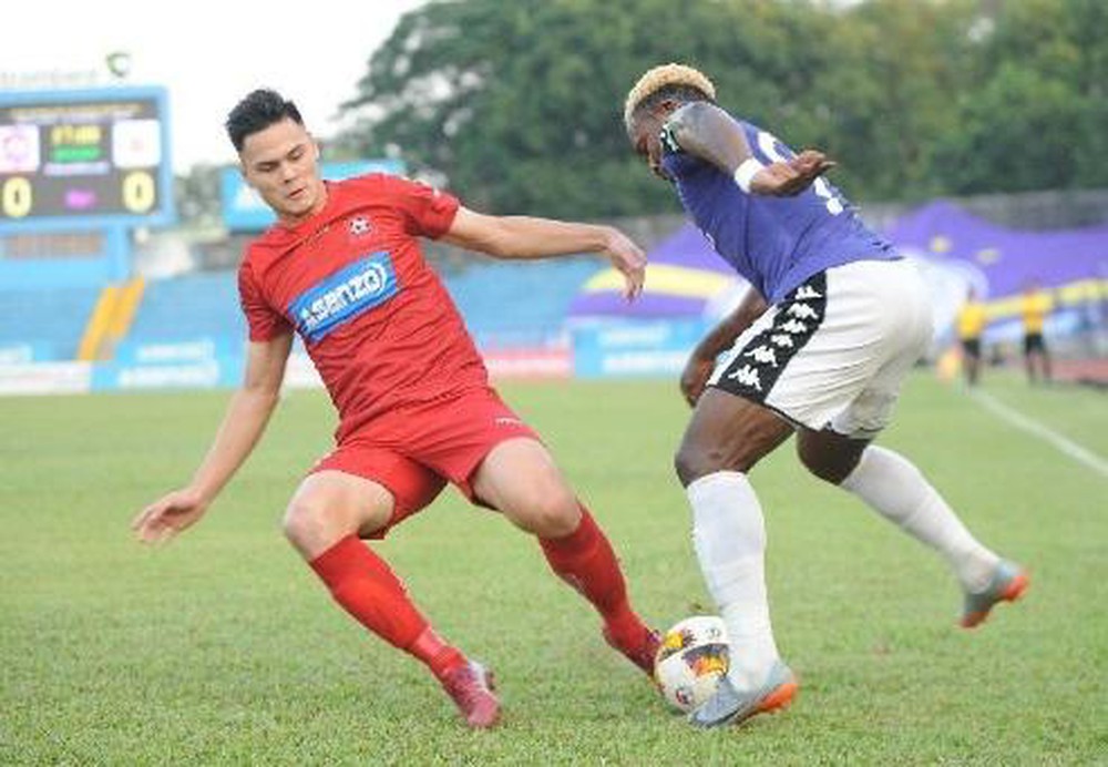 Adriano Schmidt: Cầu thủ Việt kiều đang gây sốt tại V-League Adriano Schmidt, đội tuyển Việt Nam, đội tuyển quốc gia Việt Nam, Park Hang Seo, V-League