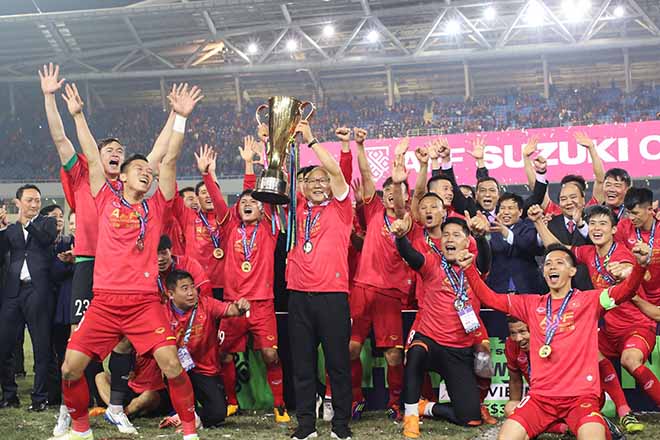 ĐT Việt Nam khép lại một năm thành công rực rỡ với chức vô địch AFF Cup 2018 việt nam vs thái lan, nhận định việt nam vs thái lan, đt việt nam, đt thái lan, park hang seo, hlv thái lan, king cup, kings cup 2019