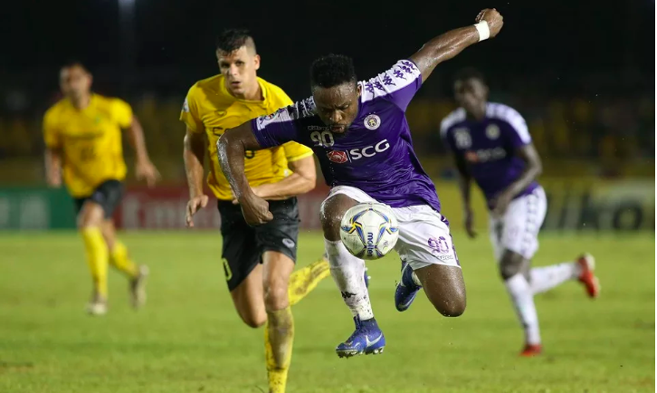 Hà Nội FC sẽ mất Oseni đến hết mùa giải hà nội fc, oseni chấn thương, bán kết afc cup 2019, afc cup 2019, clb hà nội, hà nội vs ceres negros