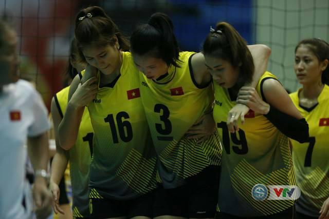 Thanh Thuý chấn thương trong set 1. Ảnh: VTV Kết quả Việt Nam vs CLB Altay, trực tiếp vtv cup 2019, giải bóng chuyền nữ quốc tế vtv cup 2019, trực tiếp vtv cup 2019