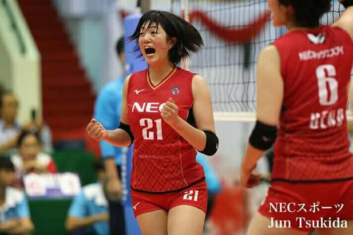 Yoshida có một giải đấu xuất sắc ở độ tuổi còn rất trẻ vtv cup 2019, hot girl bóng chuyền, nec red rockets, nữ vđv bóng chuyền xinh đẹp, hoa khôi vtv cup 2019