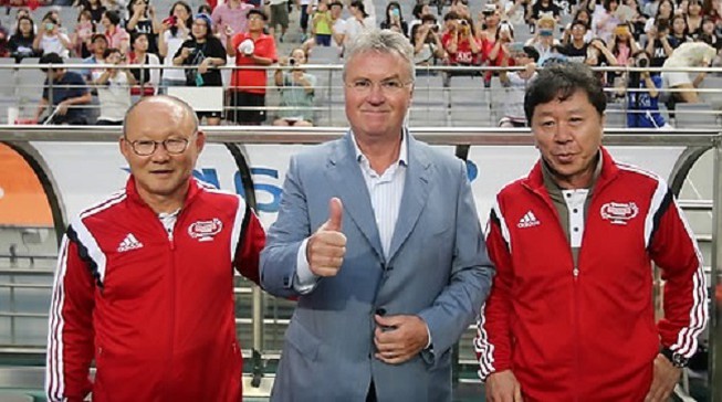 HLV Park Hang Seo từng là trợ lý của ông Guus Hiddink ở World Cup 2002 hlv guus hiddink, hlv park hang seo, u22 việt nam, u22 trung quốc, u22 việt nam vs u22 trung quốc