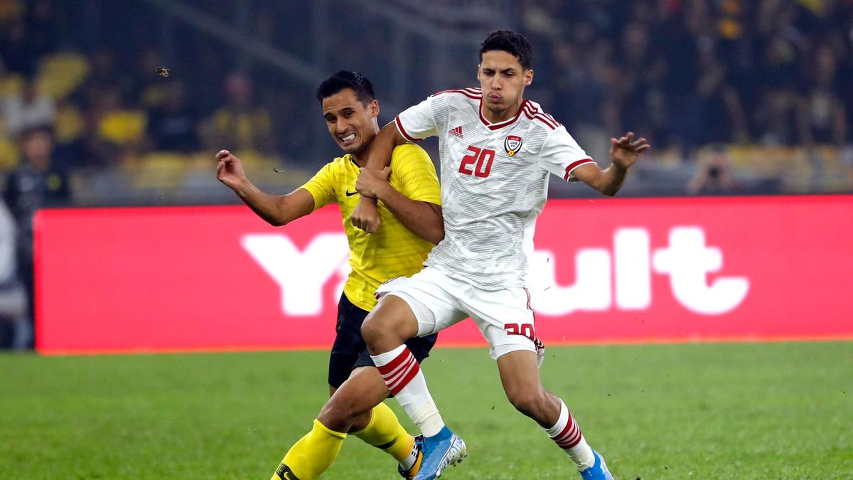 Đội tuyển UAE lội ngược dòng đầy khó khăn trước Malaysia uae vs malaysia, vòng loại world cup 2022, bảng g vl wc 2022, HLV Bert van Marwijk, malaysia vs uae