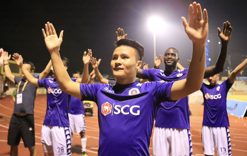 Quang Hải và các đồng đội vô địch V-League 2019 sớm 2 vòng đấu quang hải và đoàn văn hậu, slna vs hà nội fc, vòng 24 v-league 2019, hà nội vô địch