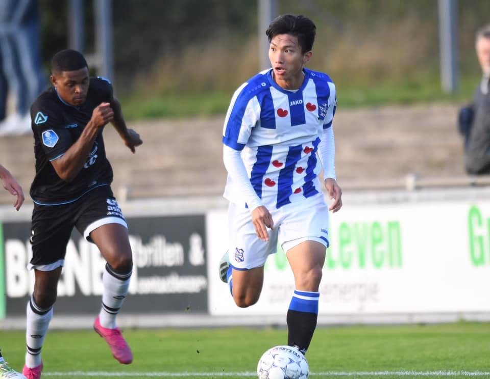 Đoàn Văn Hậu cho thấy khả năng hoà nhập nhanh chóng tại Hà Lan đoàn văn hậu, sc heerenveen, đoàn văn hậu sút trivela, video đoàn văn hậu