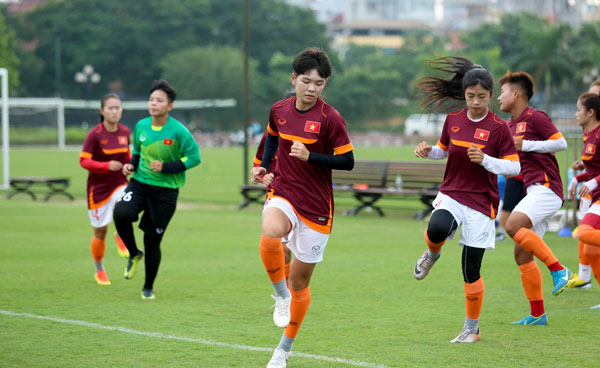 Đội tuyển U19 nữ Việt Nam tập luyện ở trung tâm VFF u19 nữ việt nam, vck u19 nữ châu á 2019, danh sách u19 nữ việt nam, lịch thi đấu u19 nữ việt nam