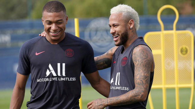 Neymar tập trung muộn so với các đồng đội tại PSG chuyển nhượng PSG, chuyển nhượng 19/7, chuyển nhượng barca, neymar gia nhập barcelona, neymar, neymar psg, neymar juventus, neymar ronaldo, ronaldo, neymar barca, neymar messi