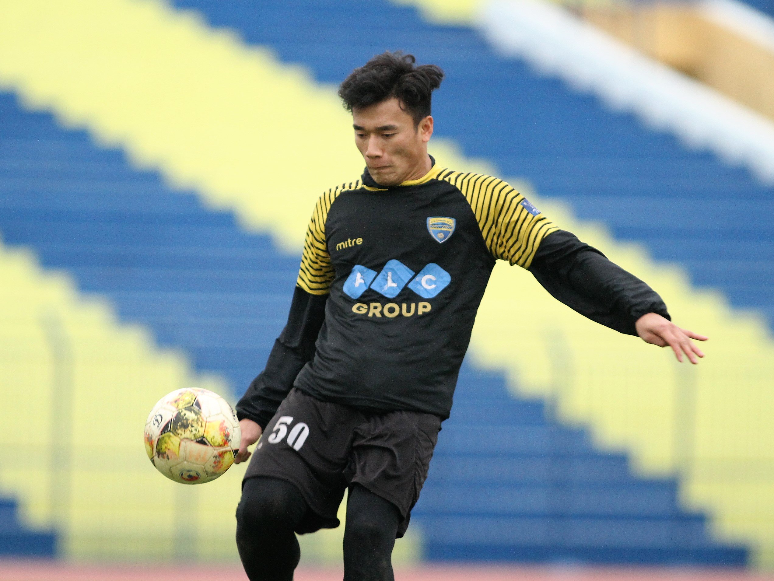 Bùi Tiến Dũng có thể bắt chính cho FLC Thanh Hóa ở trận mở màn AFC Cup bui tien dung, flc thanh hoa, afc cup, global cebu