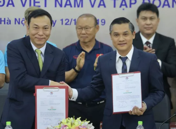 VFF nhận thêm nhà tài trợ hỗ trợ trong việc trả lương cho HLV Park và các cộng sự vff, doi tuyen viet nam, hlv park