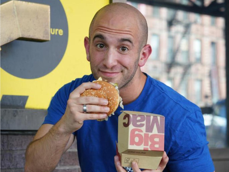 Ông ăn bánh Big Mac mỗi ngày trong vòng 1 tháng meo giam can
