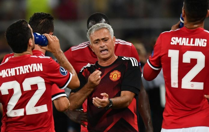 Mourinho kêu gọi sự đồng thuận từ các học trò Mourinho , M.U , M.U sa thải Mourinho , Solskjaer , Solskjaer thay thế Mourinho