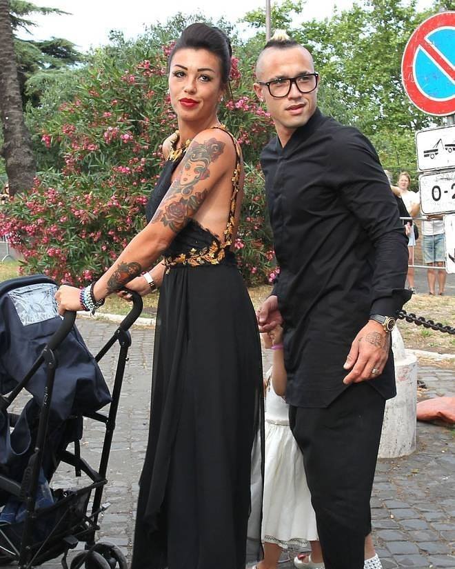 Nainggolan cùng vợ - Claudia Lai lukaku, chuyển nhượng hè, chuyển nhượng inter, chuyển nhượng mu, nainggolan, vợ nainggolan, lịch thi đấu hè mu