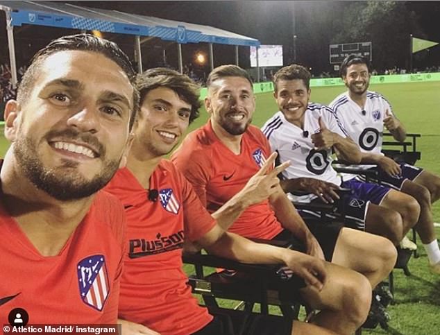Dàn sao Atletico selfie cùng 2 cựu binh Premier League cựu sao mu, rooney, nani, felix, ronaldo mới, ronaldo đệ nhị, atletico vs mls all star