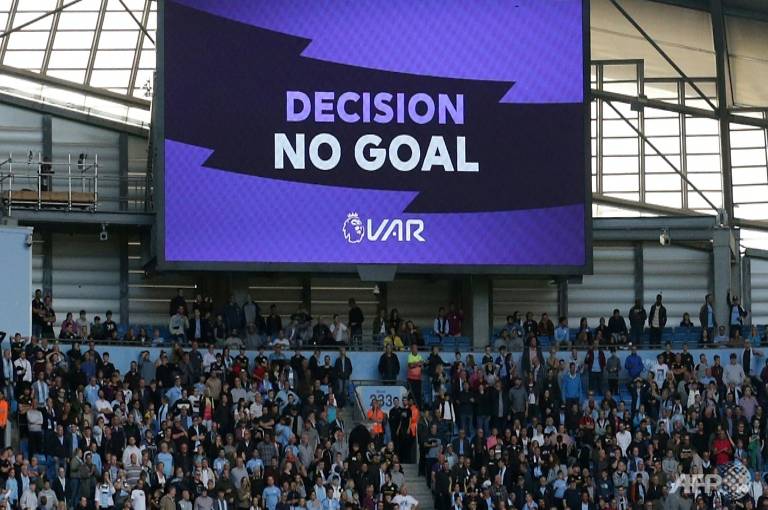 Công nghệ VAR đem đến nhiều ý kiến trái chiều tại Premier League - Ảnh: Getty Images VAR, công nghệ VAR, Man City, Jesus, Tottenham, Man City vs Tottenham, kết quả Man City vs Tottenham