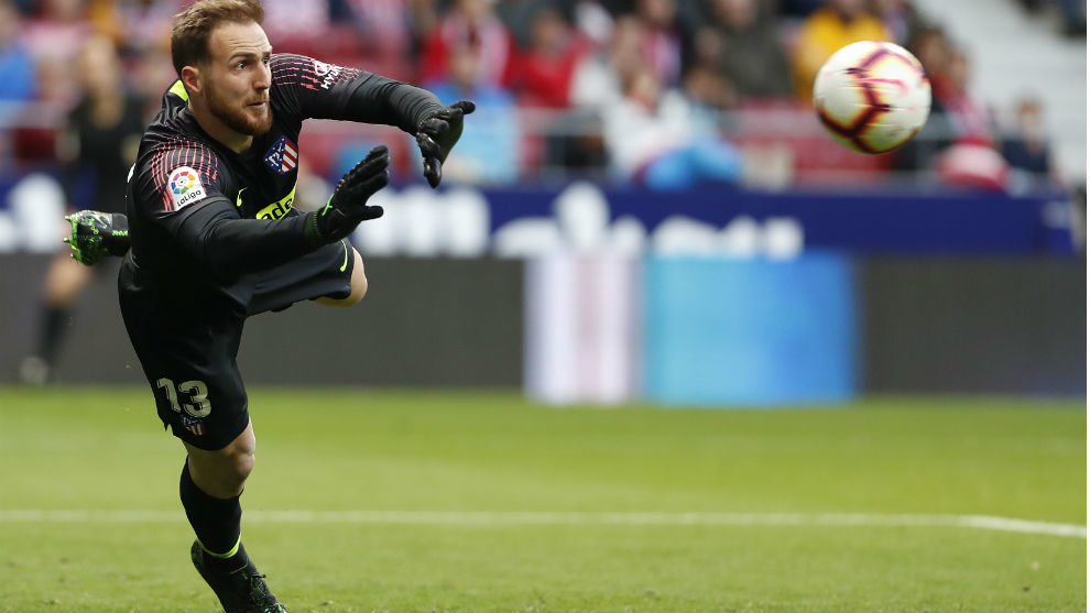 Oblak là sự thay thế hoàn hảo cho De Gea - Ảnh: MARCA chuyển nhượng, tin chuyển nhượng, chuyện nhượng 2019, chuyển nhượng MU, chuyển nhượng Real, chuyển nhượng Barca