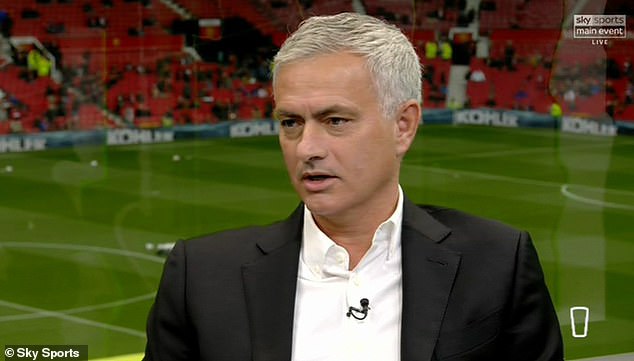 Mourinho chia sẻ thẳng thắn về 2 HLV - Ảnh: Dailymail MU vs Liverpool, kết quả MU vs Liverpool, kết quả ngoại hạng anh, Mourinho, Klopp, Solskjaer, MU, Man Utd, Liverpool