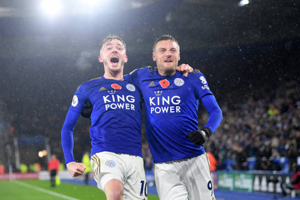 Vardy và Maddison biến tối cuối tuần của Arsenal trở thành cơn ác mộng - Ảnh: Getty Kết quả Leicester vs Arsenal, Leicester vs Arsenal, kết quả Ngoại hạng Anh, Premier League, Arsenal