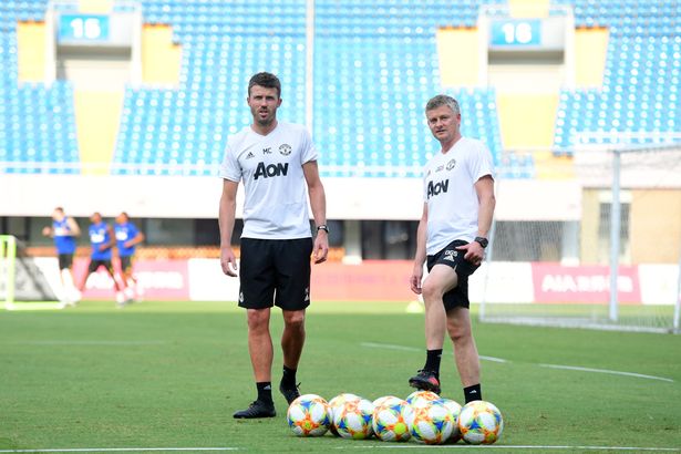 Solskjaer lo ngại tình hình chiến sự tại Trung Đông - Ảnh: The Sun MU, Qatar, Mỹ vs Iran, MU du đấu Qatar, lịch thi đấu MU, Man utd, MU tới Trung Đông