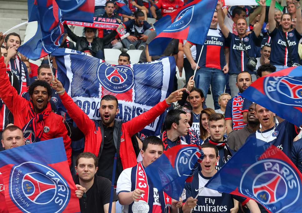 CĐV PSG đòi lại công bằng cho đội nhà vòng 1/8 champions league, psg vs mu, penalty tranh cãi, var, psg, cđv psg, mu