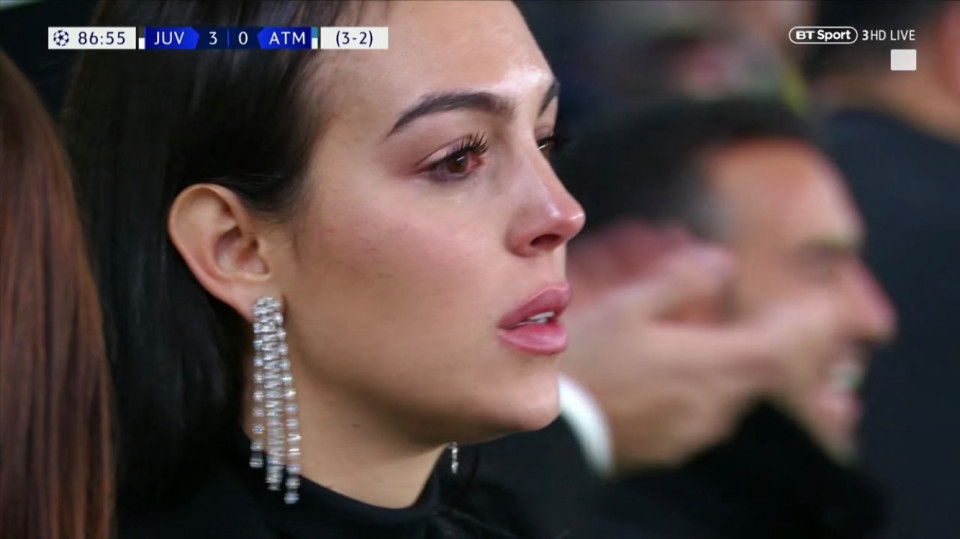 Bạn gái Ronaldo không giấu nổi cảm xúc vongf 1/8 champions league, ronaldo, ronaldo lập hattrick, juventus, atletico